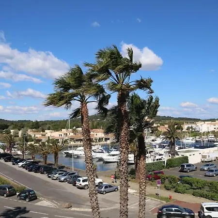 646, Port Nature 6 Au Village Naturiste Agde