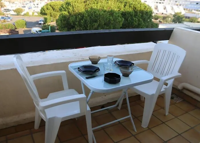 646, Port Nature 6 Au Village Naturiste Agde